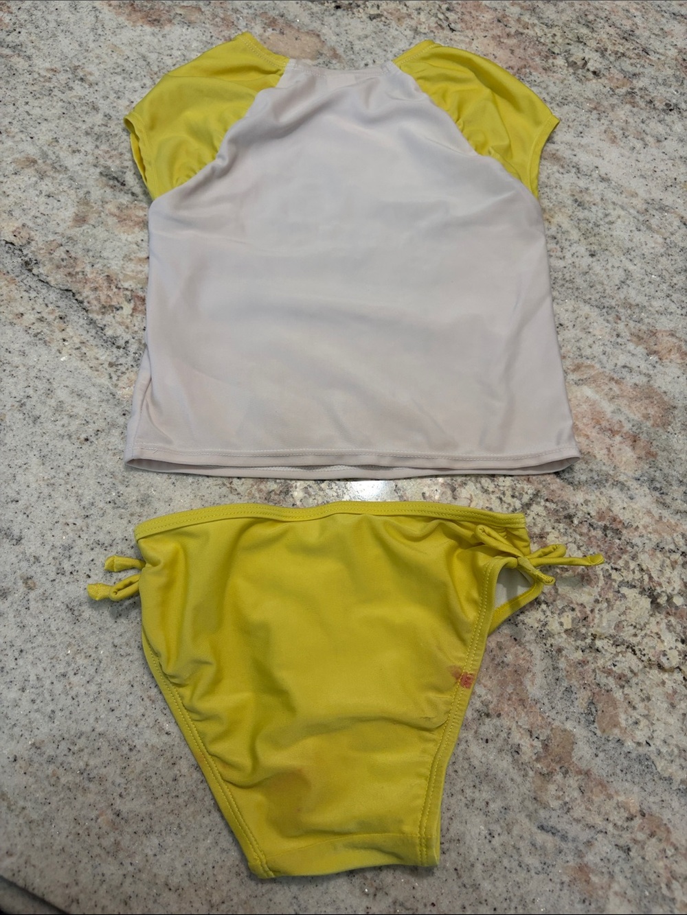 10/$30 Old Navy 2 Sets Two-Piece Rash Swim Set - Picture 4 of 10